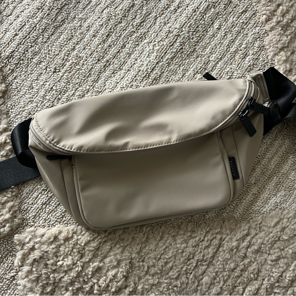 NWOT Away Fanny Pack Sling Bag